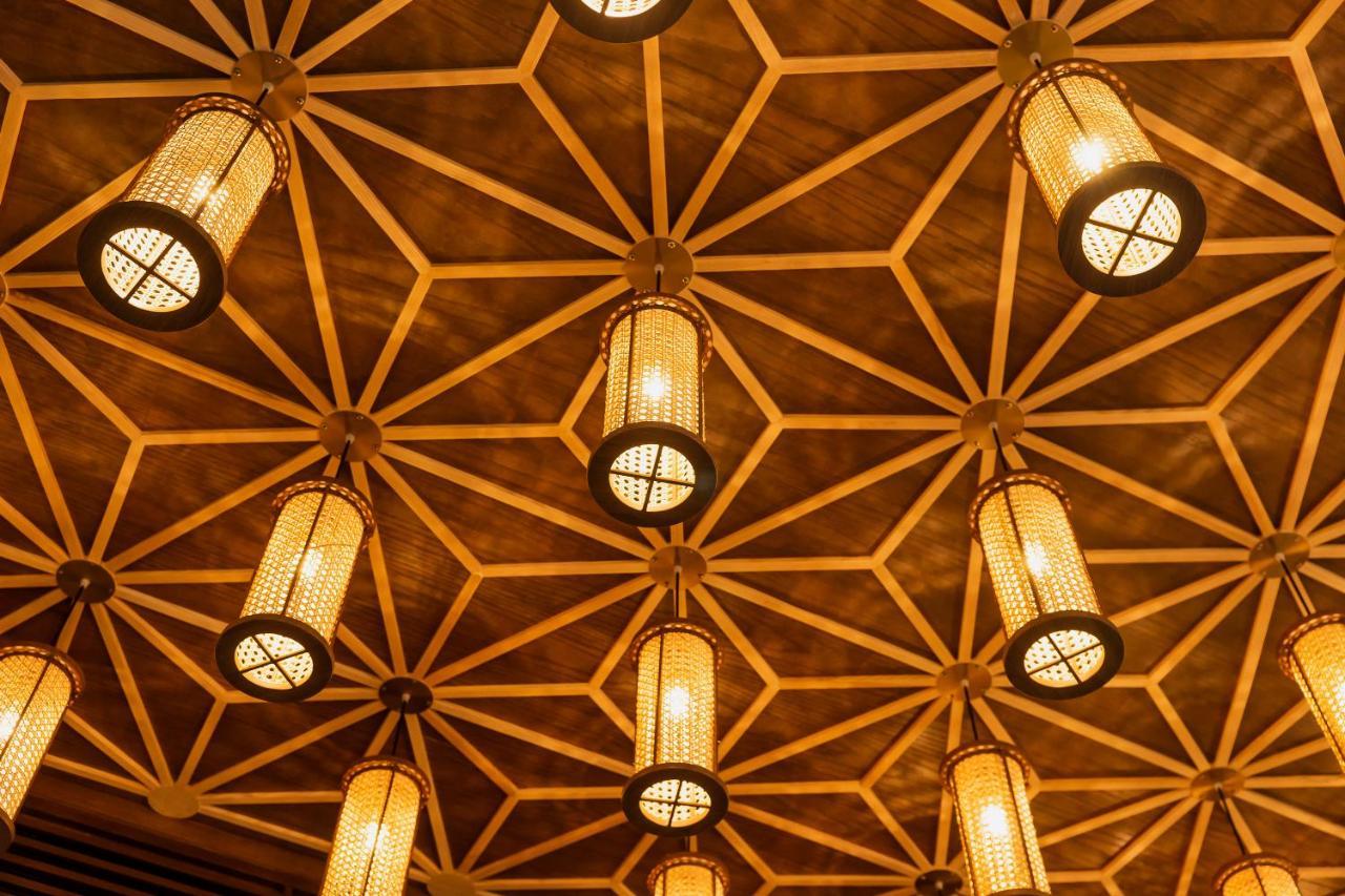 Arbour Hotel And Residence Pattaya Exterior foto Ceiling of the main hall