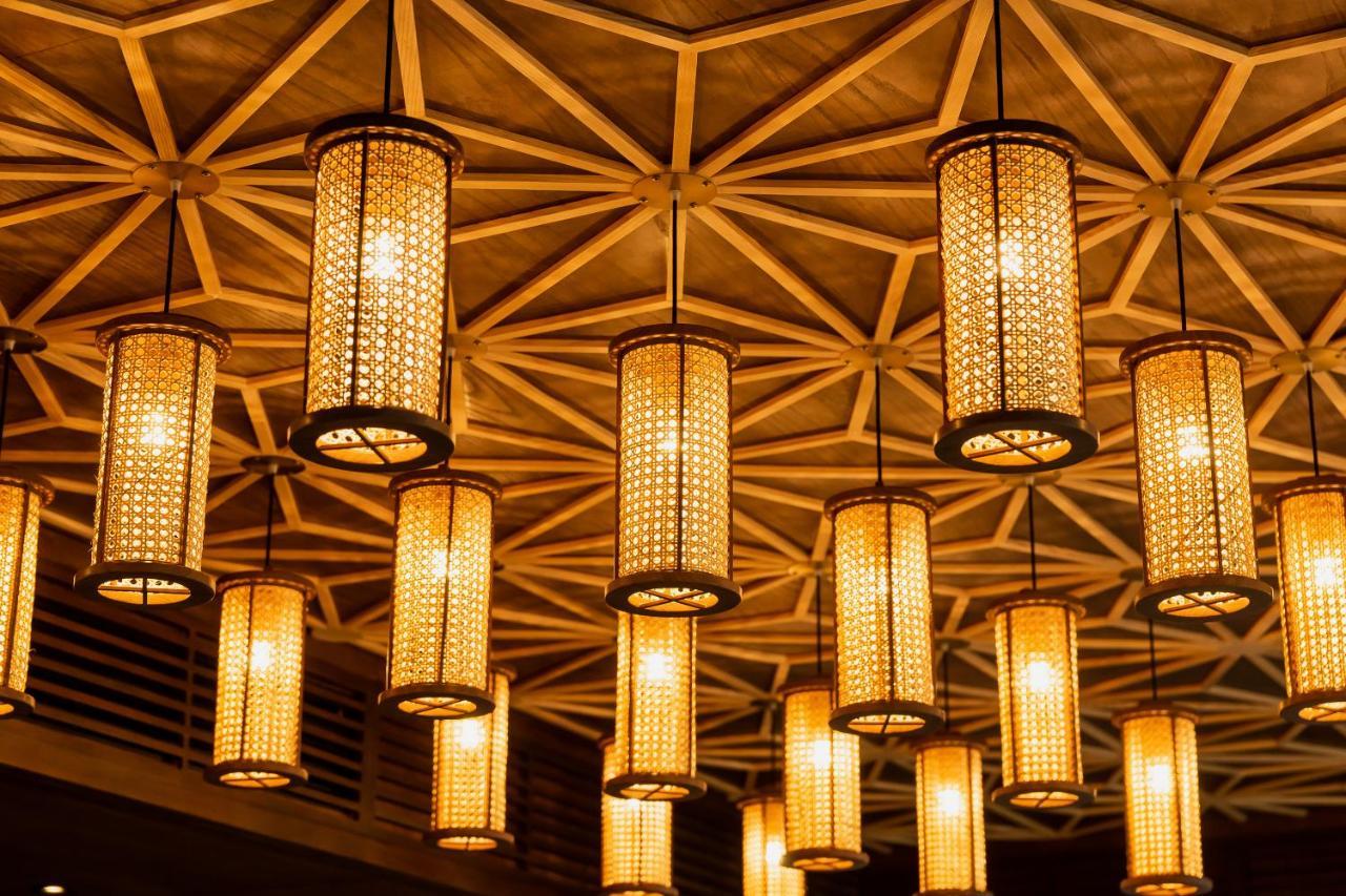 Arbour Hotel And Residence Pattaya Exterior foto Ceiling of the main hall